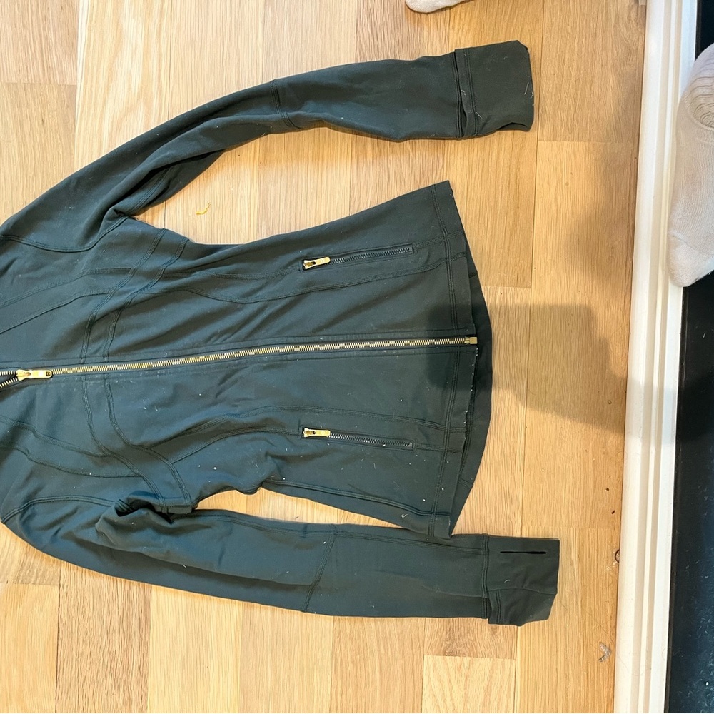 Lululemon Athletica define jacket